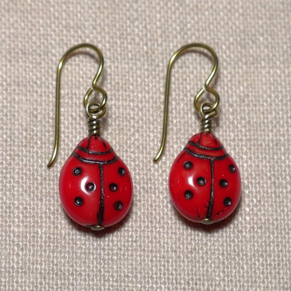 Hand Crafted Handmade Earrings Red Czech Glass Ladybug Earrings - Picture 1 of 5
